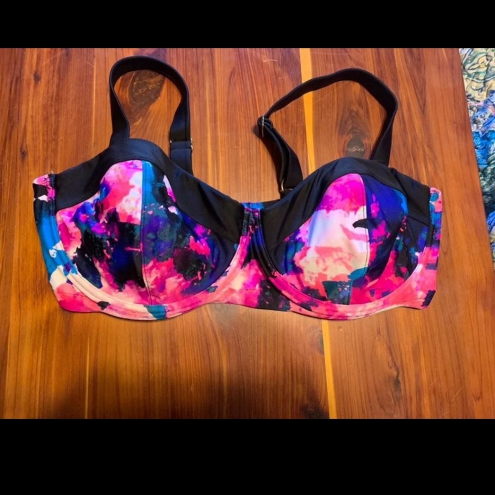 Ava viv Swimsuit top 18w
